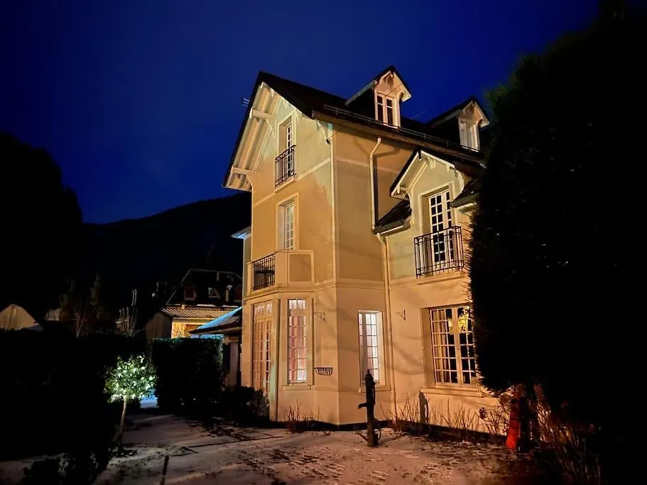 Villa Portillon - Charming Fountain Garden Villa Bagneres-de-Luchon Holiday home